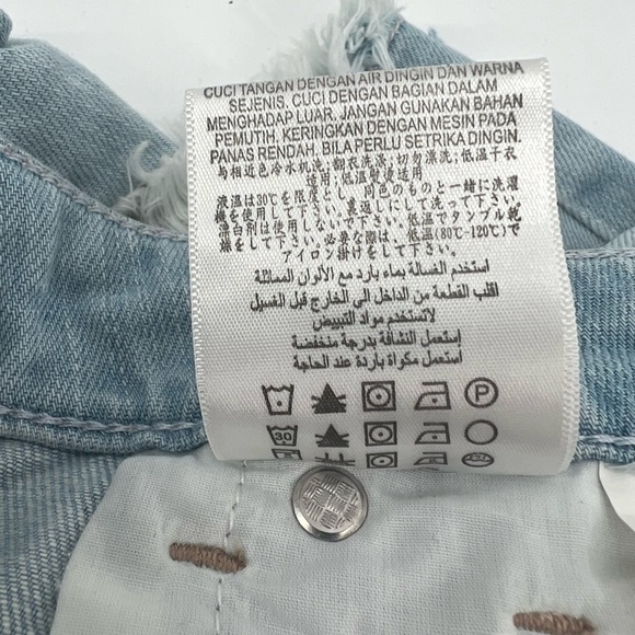 BCBGeneration Distressed Cut Off Jean Shorts Size 25 Women’s - Picture 6 of 6